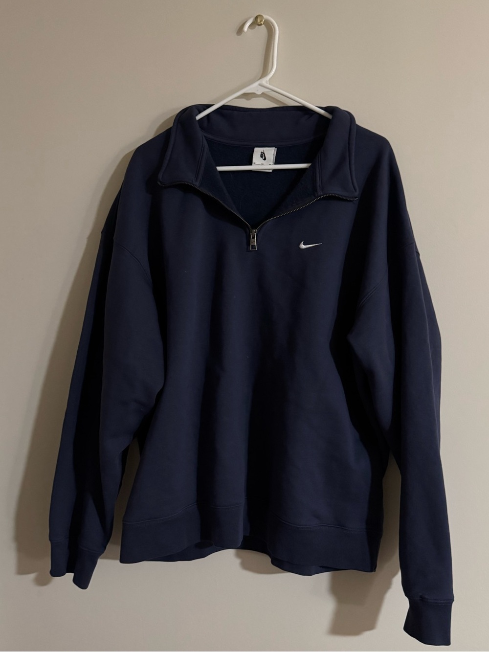 Nike Men's Navy Half-Zip Pullover Sweatshirt